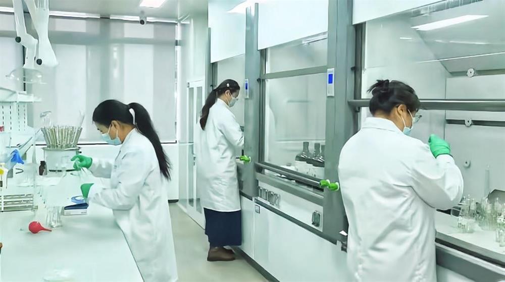 快落地、快建設(shè)、快投產(chǎn)、快達(dá)效！ 產(chǎn)發(fā)健康醫(yī)藥產(chǎn)業(yè)谷一期交付并投入試產(chǎn)